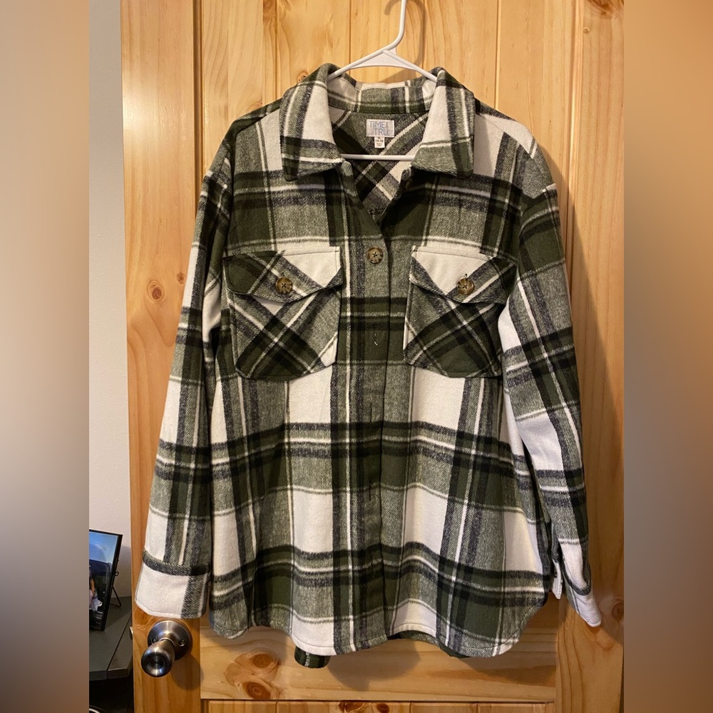 Green Plaid Button-Up Shirt Flannel shacket XL